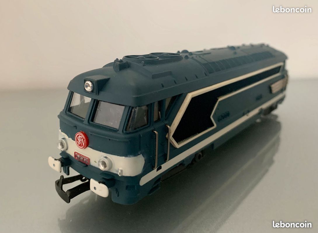 Image de locomotive Diesel BB 67001 SNCF référence 841E